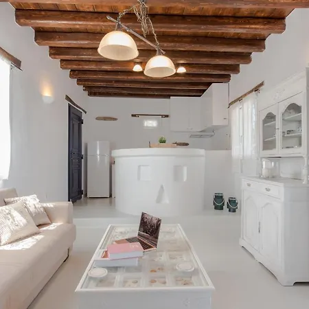 Amma Mykonos * Καλαφάτη